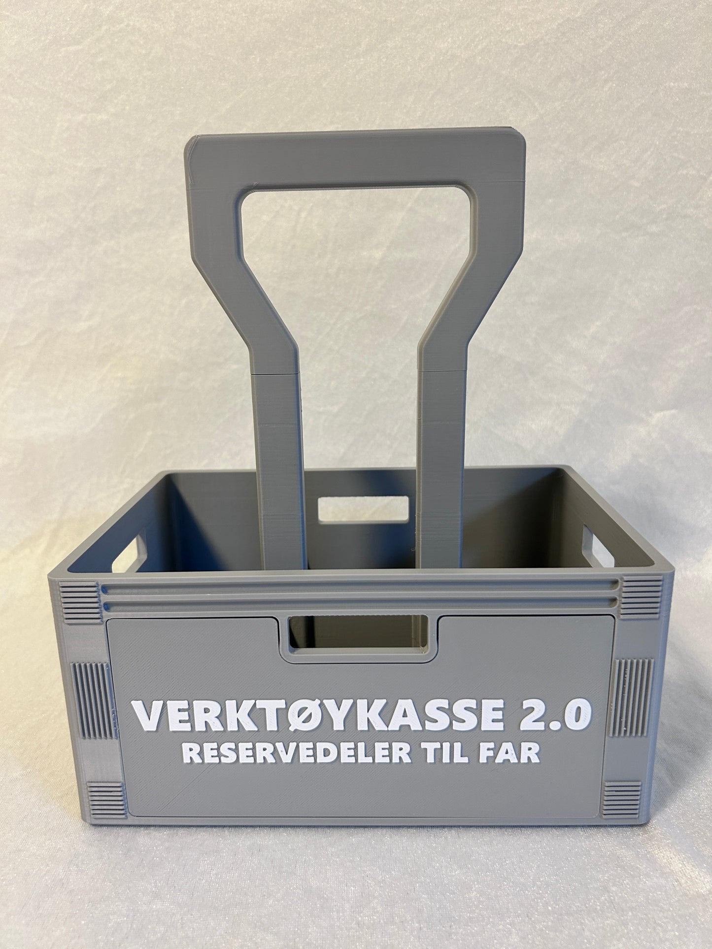 Ølkasse, Verktøykasse 2.0 hvit tekst